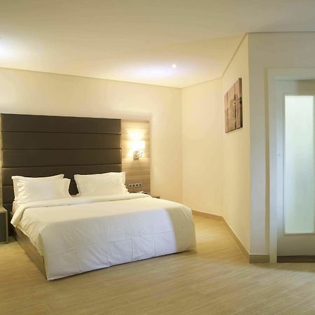 Scarlet Lodge لاغوس المظهر الخارجي الصورة