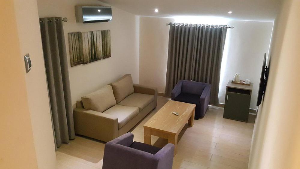 Scarlet Lodge لاغوس المظهر الخارجي الصورة